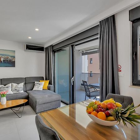 Apartment Sky Makarska Eksteriør bilde